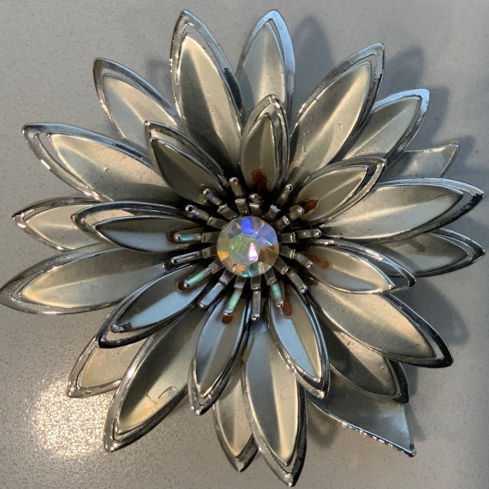 Vintage Brooch